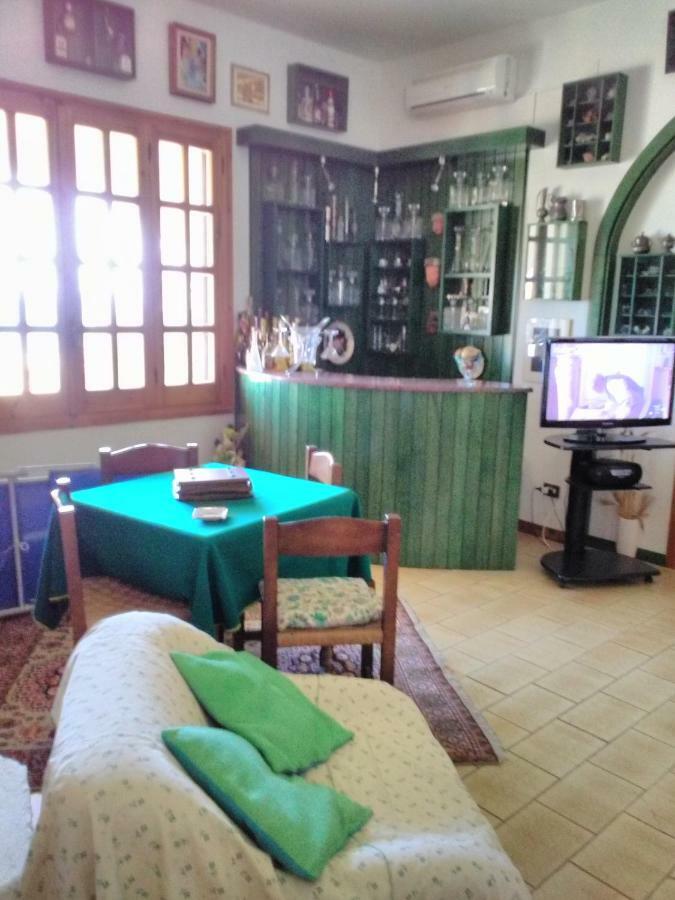 Villa Adelina Саррок Экстерьер фото